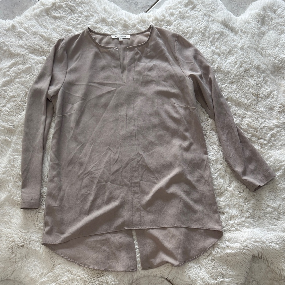 Rose & Olive Taupe Long Sleeve Blouse